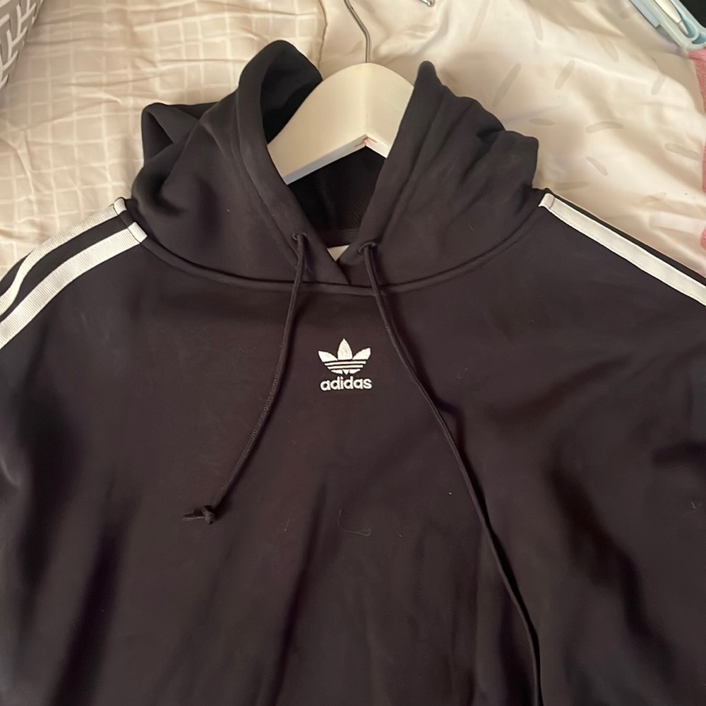 Adidas Sweatshirt ( L)